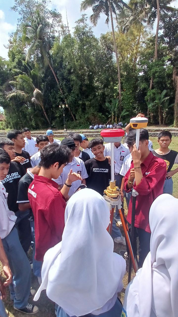 Kelas Geometri SMK Muhammadiyah Jambi